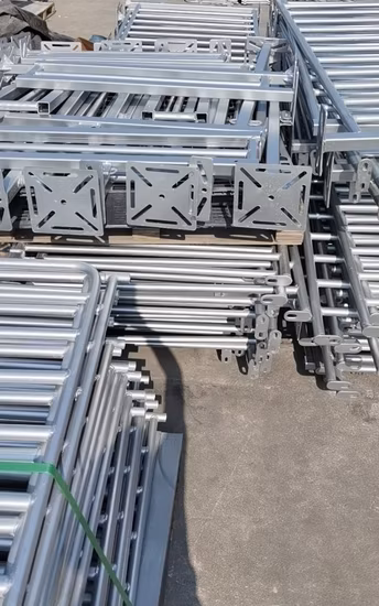 Rugged Galvanized Solid Rod Pipe Farrowing Crate